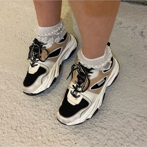 Steve Madden Sneakers 9.5